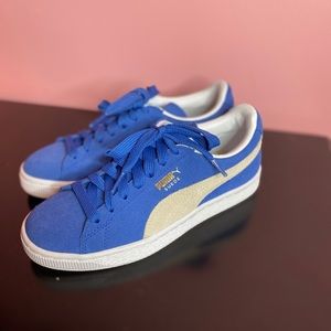 Suede Classic + Woman’s Sneakers (Blue Puma Shoes)